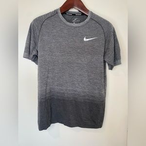 BUNDLE 7 Shirts Men Nike, Under Armour